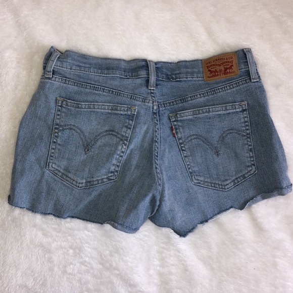 Levi’s Jean shorts, never worn. - Picture 2 of 4